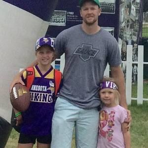 Meet your Posher, Grant